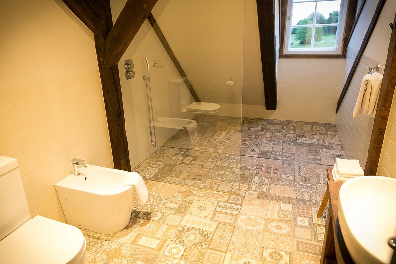 Ziedkalne Botique & Spa Hotel Berkenes Manor מראה חיצוני תמונה
