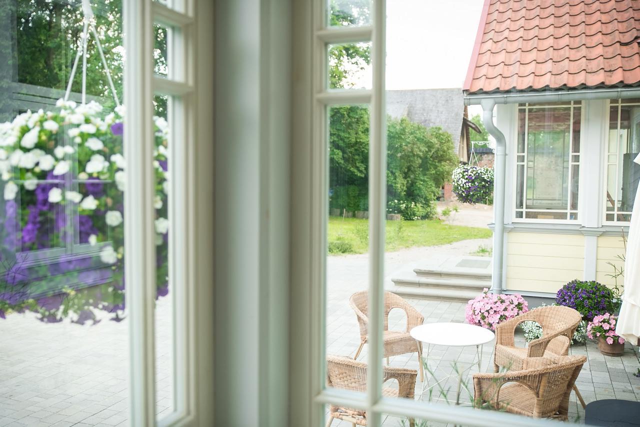 Ziedkalne Botique & Spa Hotel Berkenes Manor מראה חיצוני תמונה